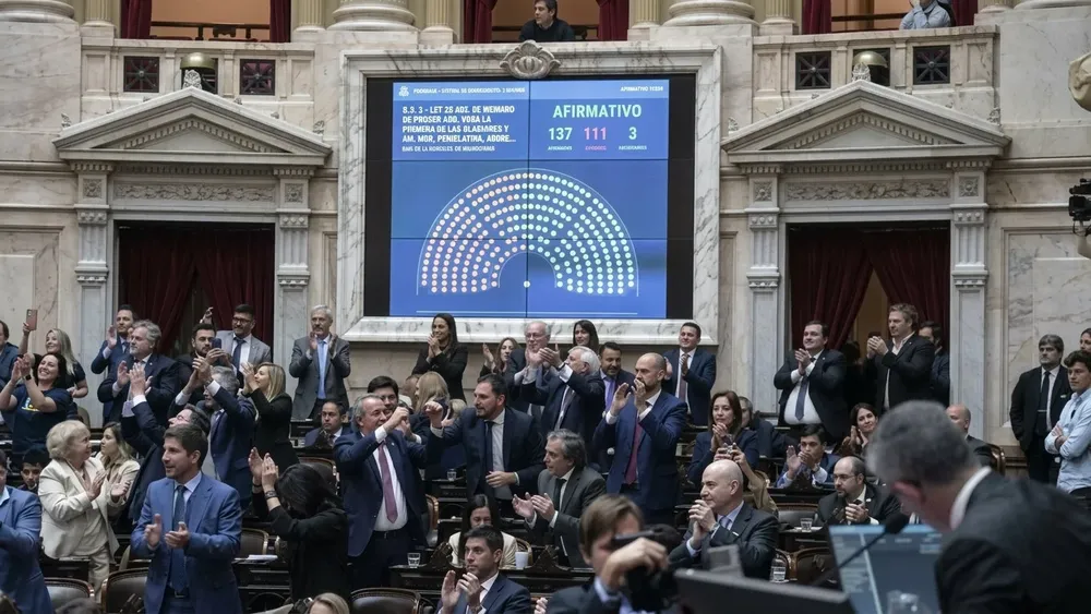 votacion-glaciares-diputados